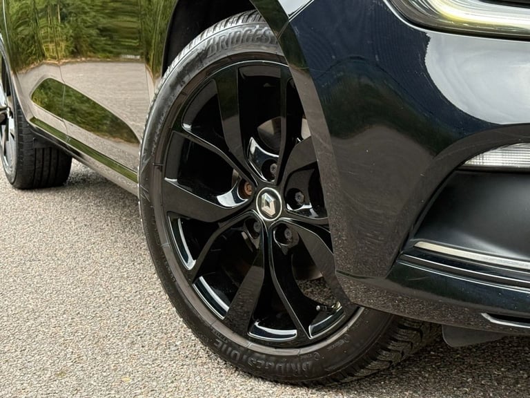 2019 Renault Megane 1.3 TCe Iconic Hatchback 5dr Petrol Manual Euro 6 (s/s) (140 ps) Hatchback Pe...