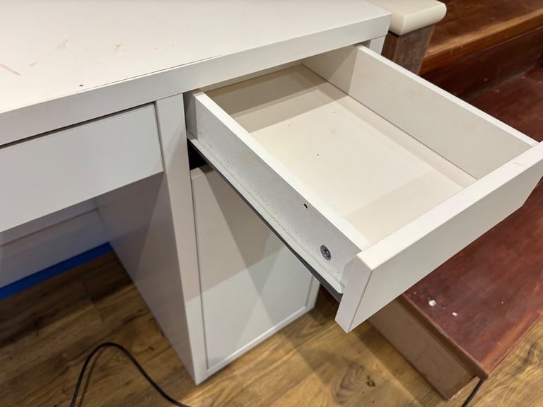 IKEA MICKE desk 