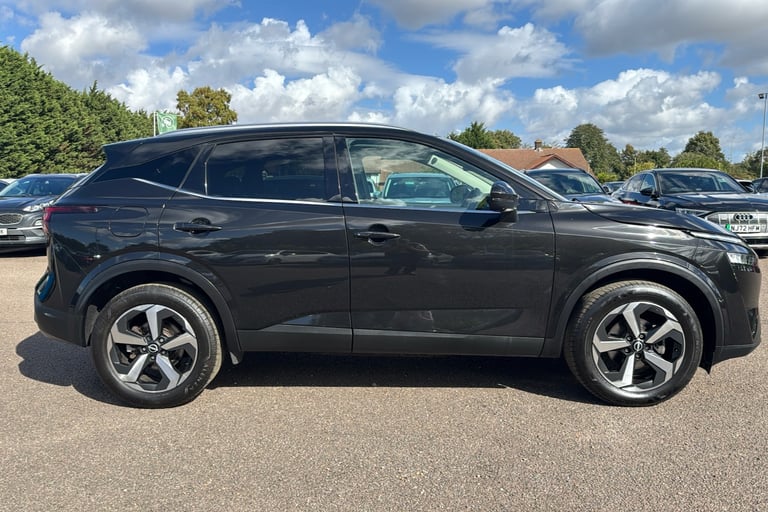 Nissan Qashqai 1.3 Dig T Mhev N Connecta Suv 5dr Petrol Hybrid Manual Euro 6