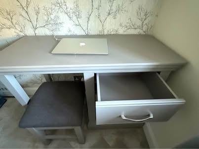 Lusso painted oak urban grey bedroom furniture, dressing table/desk, stool & chest of drawers.