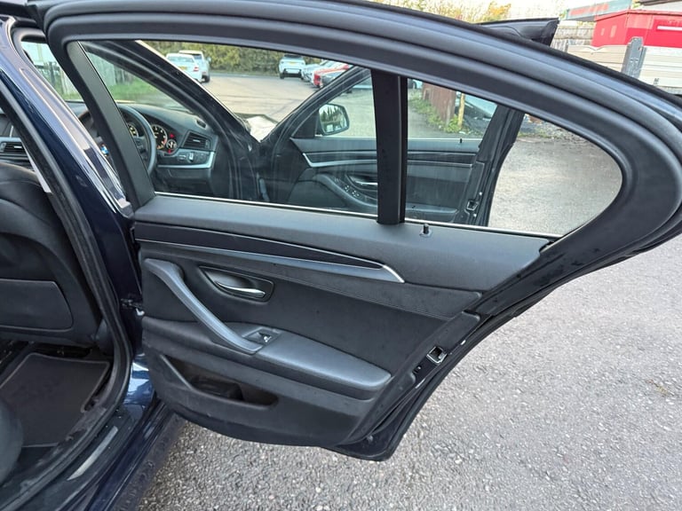 2016 BMW 5 Series 520d [190] SE 4dr Step Auto SALOON DIESEL Automatic