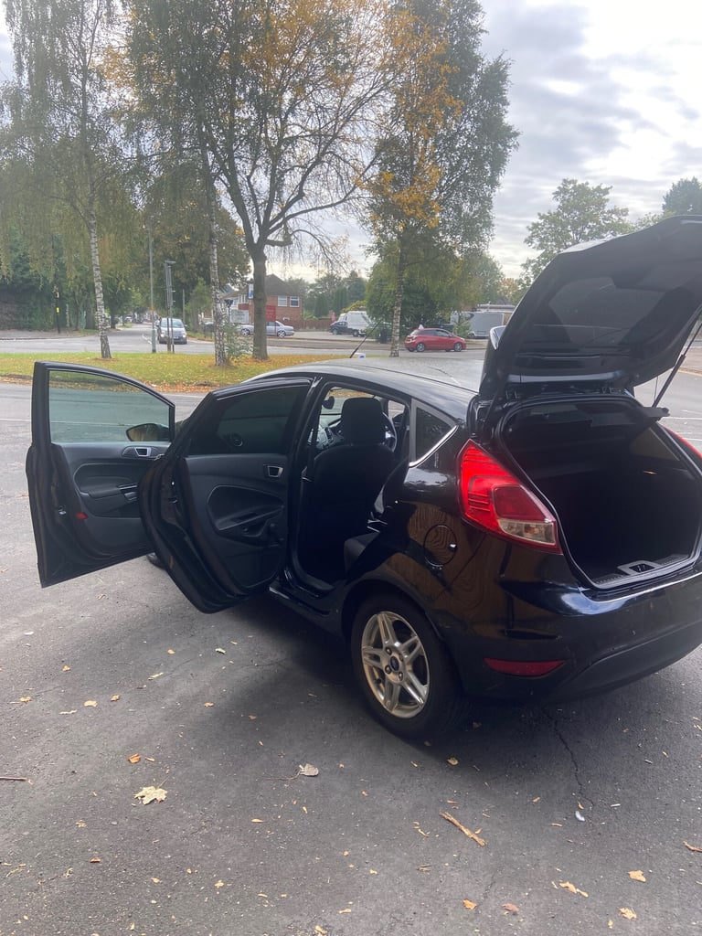2014 Ford Fiesta 1.0 EcoBoost Zetec 5dr HATCHBACK Petrol Manual