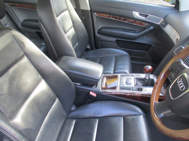 AUDI A6 2.4 SE PETROL 6 SPEED MANUAL. LOW MILEAGE. FULL SERVICE HISTORY.