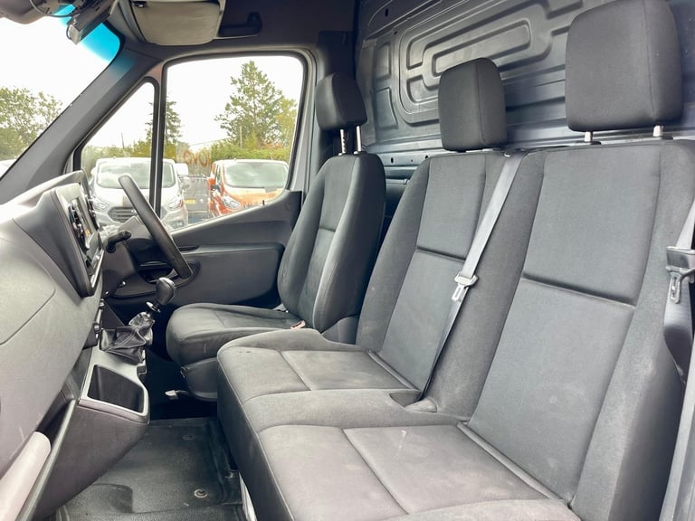 Mercedes-Benz Sprinter 314 CDI 140 L3H2 LWB HIGH ROOF RWD