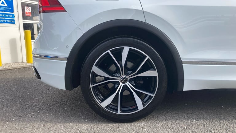 2023 Volkswagen Tiguan 2.0 TDI R-Line 5dr DSG Diesel Estate Estate Diesel Automatic