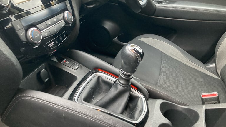 2019 Nissan Qashqai 1.3 DiG-T Acenta Premium 5dr Petrol Hatchback Hatchback Petrol Manual