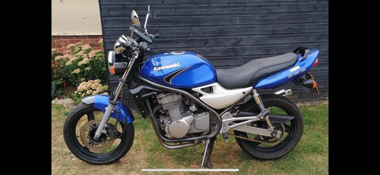 Kawasaki, ER, 2006, 498 (cc)