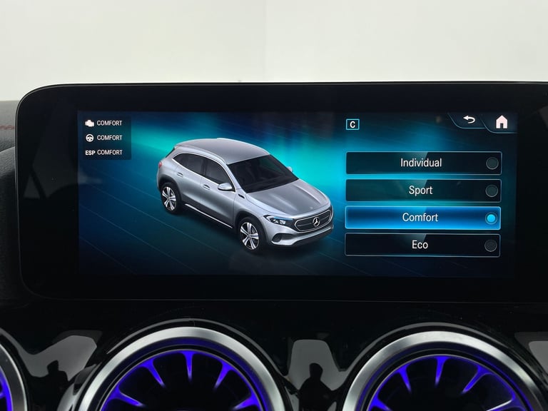 2022 Mercedes-Benz EQA EQA 250 66.5kWh AMG Line SUV 5dr Electric Auto (190 ps) - HEATED SEATS - W...