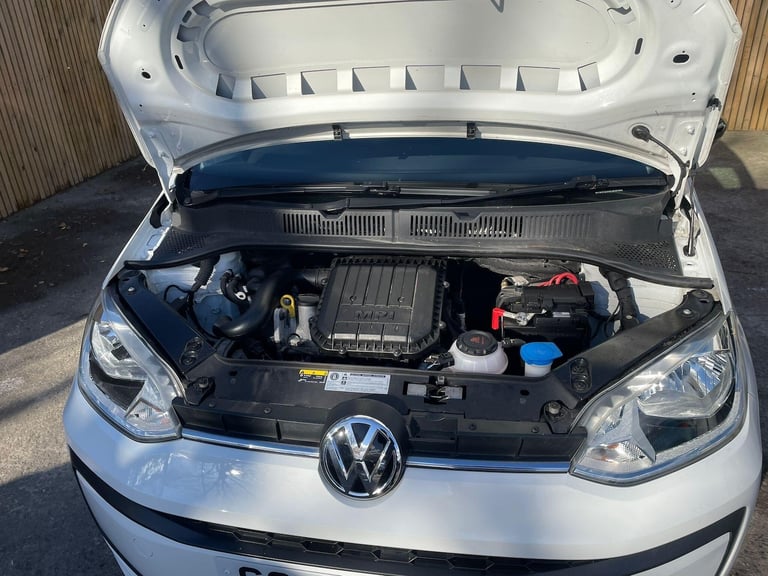 2018 Volkswagen up! 1.0 Move up! Euro 6 (s/s) 3dr HATCHBACK Petrol Manual