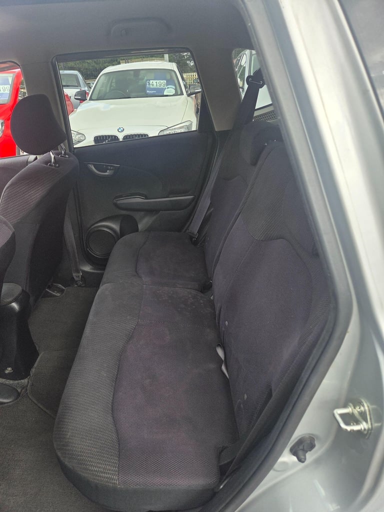 2025 Honda Fit HYBRID ELECTRIC Manual