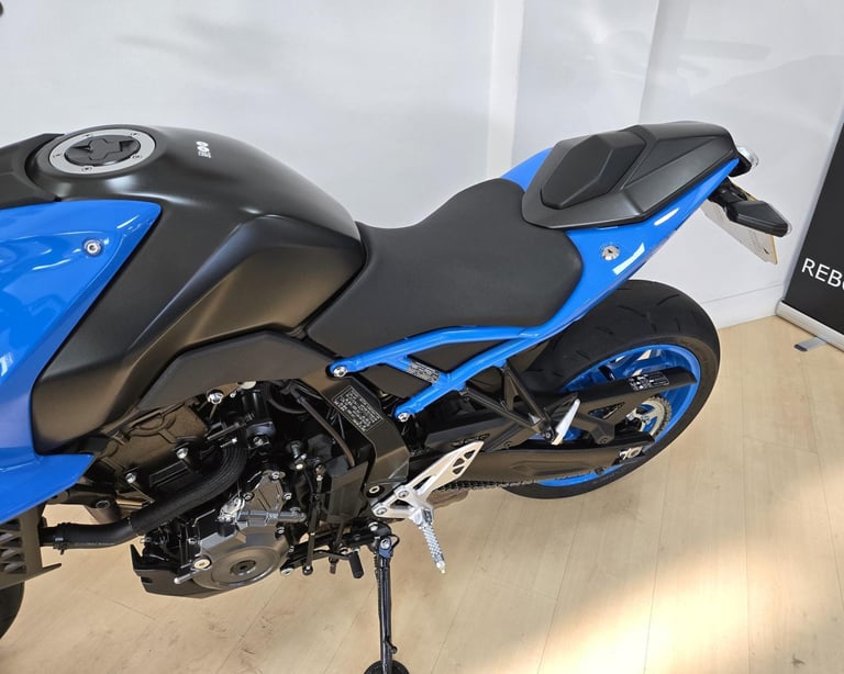Suzuki GSX-8S