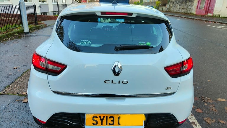 Renault Clio media nav, 1.5 diesel, low mileage 75472