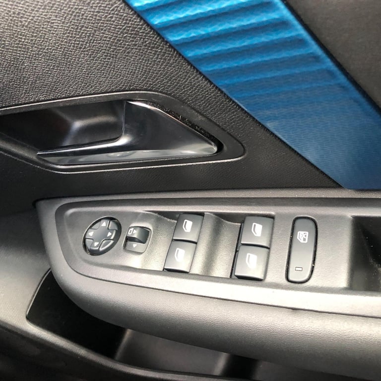 2021 Citroen e-C4 50kWh Shine Auto 5dr HATCHBACK Electric Automatic