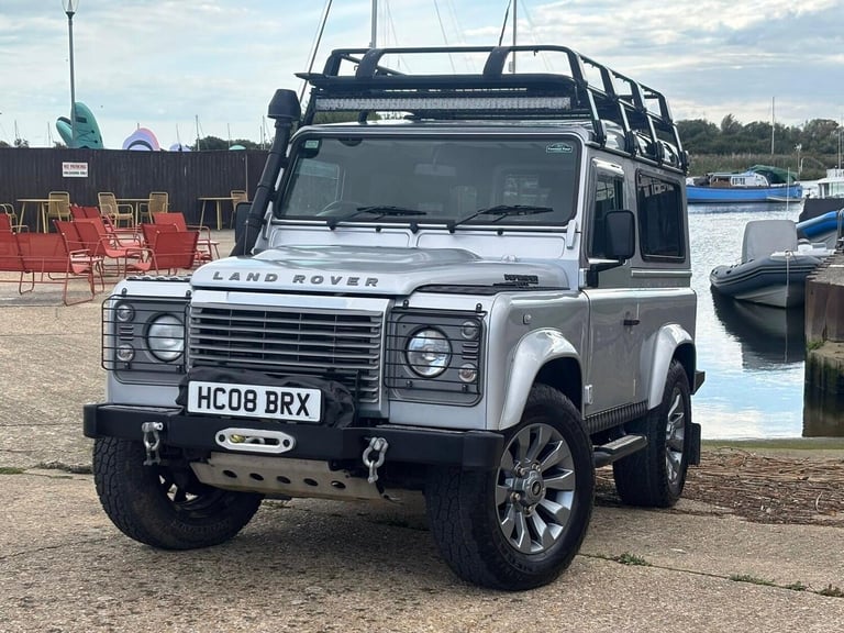 2025 Land Rover Defender 90 2.4 TDCi XS Station Wagon 4WD SWB Euro 4 3dr Diesel Manual