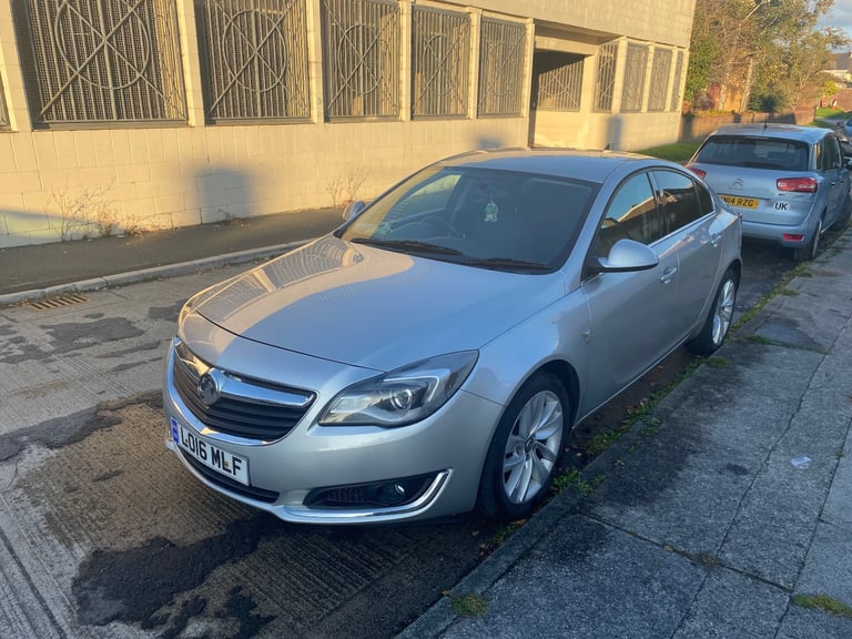 Vauxhall, Insignia, 1.6 Sri nav diesel long mot very economical 
