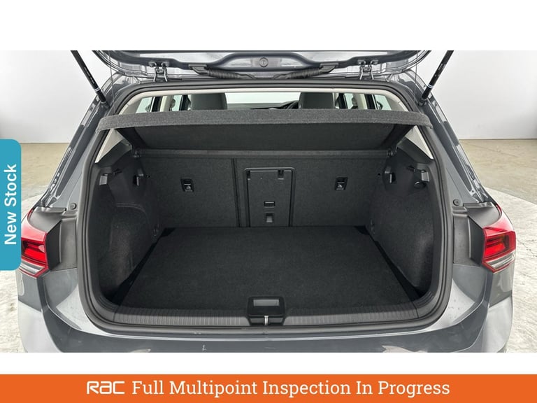 2022 Volkswagen Golf 1.5 TSI Life Hatchback 5dr Petrol Manual Euro 6 (s/s) (130 ps) Hatchback PET...