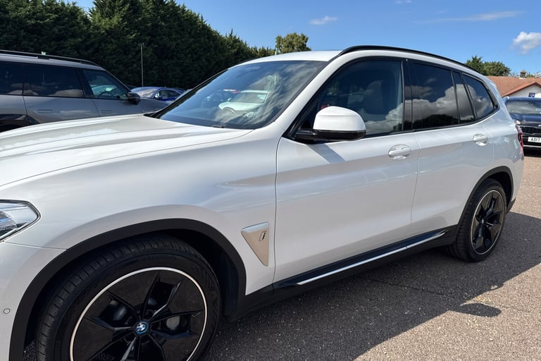  BMW Ix3 80kwh Premier Edition Suv 5dr Electric Auto 286 Ps Electric