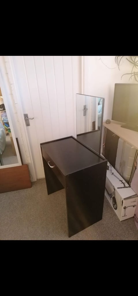 Dressing table with mirror and chair 