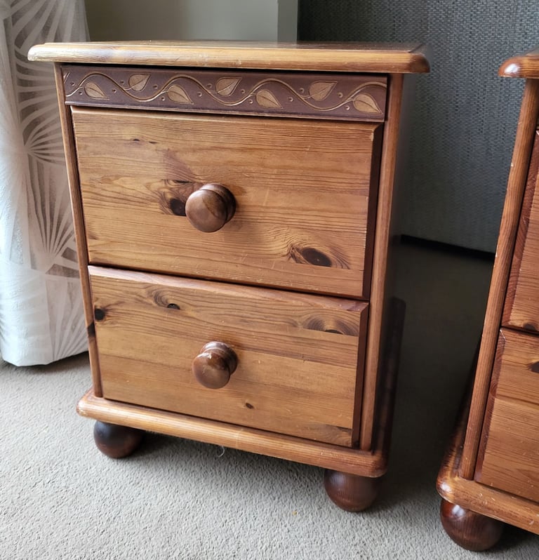 Pair of bedside tables