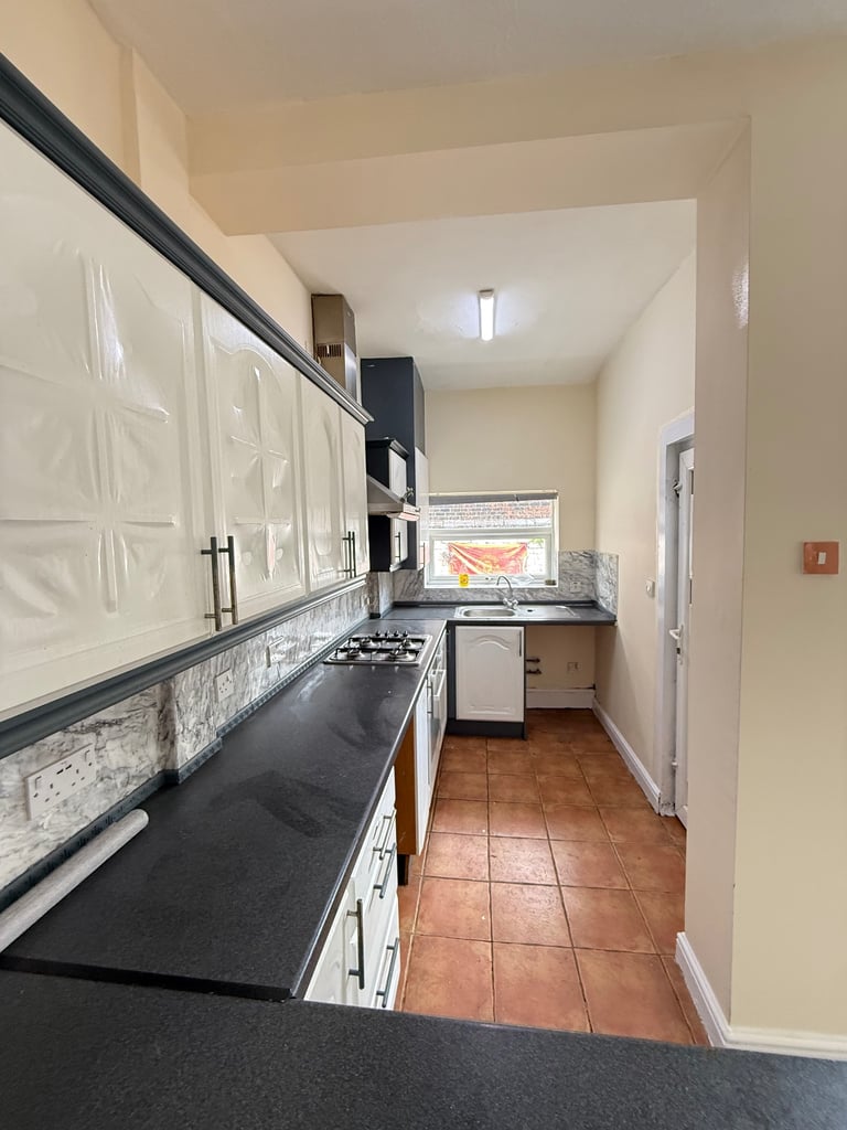 TO LET – IMMACULATE 2 BED TERRACE HOME in ABBEY HEY GORTON, MANCHESTER, (M18 Area)