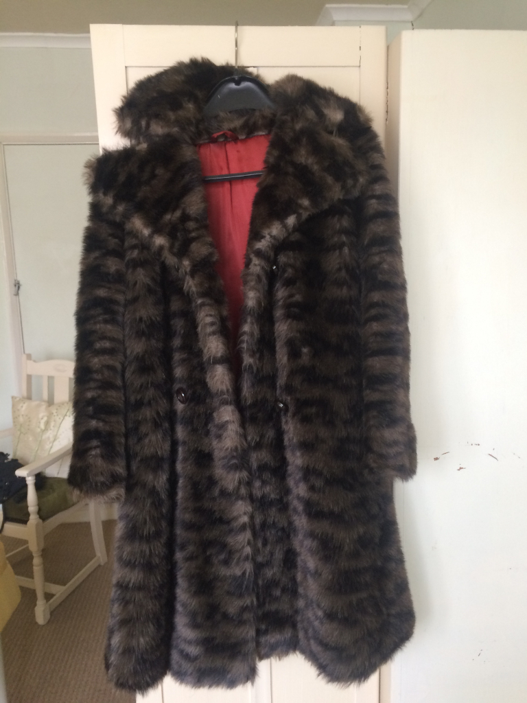 Ladies' vintage 1960s Courtelle faux fur coat in excellent condition