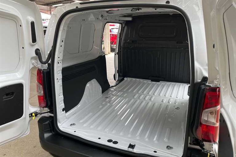 2024 Vauxhall Combo 1.5 Turbo D 2300 Prime XL Panel Van 6dr Diesel Manual LWB Euro 6 (s/s) (100 P...