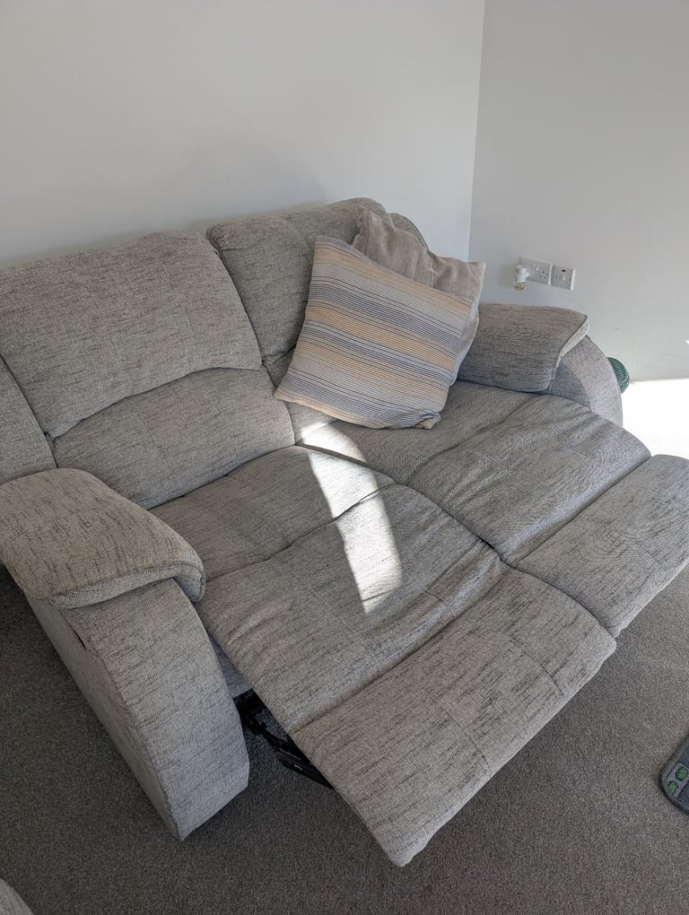 Recliner sofa for sale 