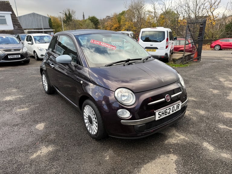 2012 62 reg fiat 500 lounge 1.2 petrol manual mot 1 year road tax 1 year 35,000 Miles yes 