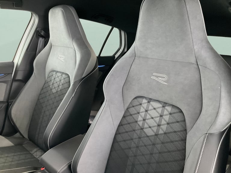 2023 Volkswagen Golf 1.5 eTSI MHEV R-Line Hatchback 5dr Petrol Hybrid DSG Euro 6 (s/s) (150 ps)  ...