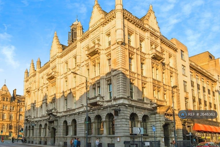 image for 2 bedroom flat in Leeds, Leeds, LS1 (2 bed) (#2648363)