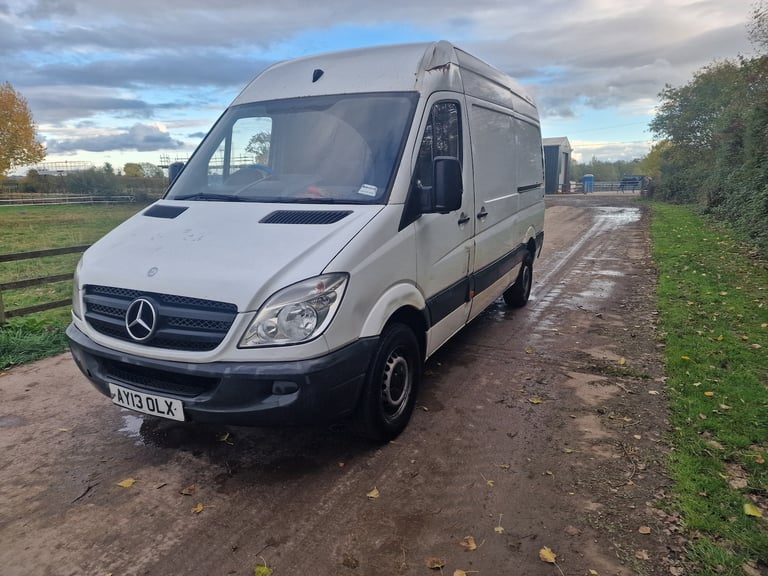 2013 Mercedes Sprinter Black MWB High Roof  Drives Perfect  4mMOT  Runs great