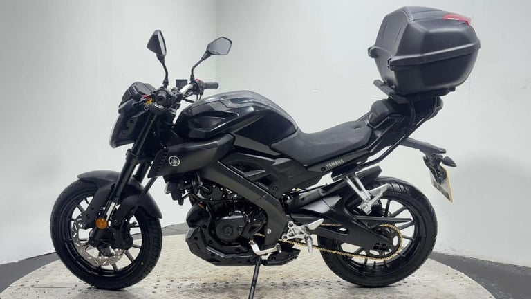 Yamaha MT-[Phone number removed]K 1 OWNER WARRANTY SERVICED 125CC LEARNER BIKE
