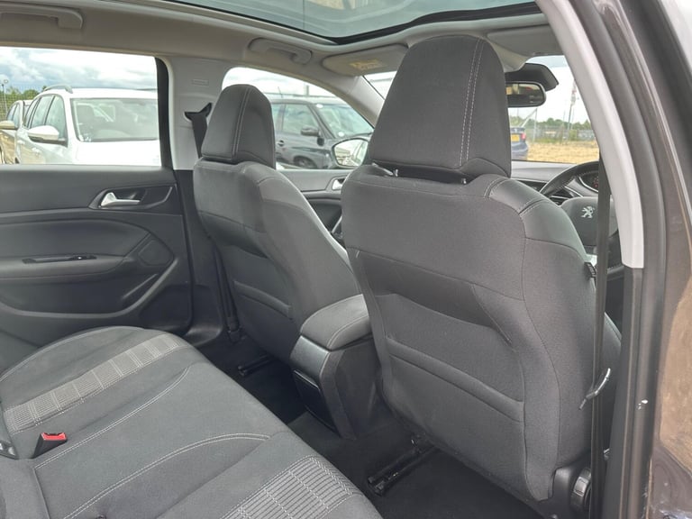 2019 Peugeot 308 1.2 PureTech GPF Allure Euro 6 (s/s) 5dr HATCHBACK Petrol Manual