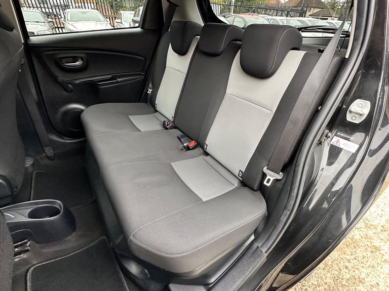 2018 Toyota Yaris 1.5 Hybrid Design 5dr CVT HATCHBACK PETROL/ELECTRIC Automatic