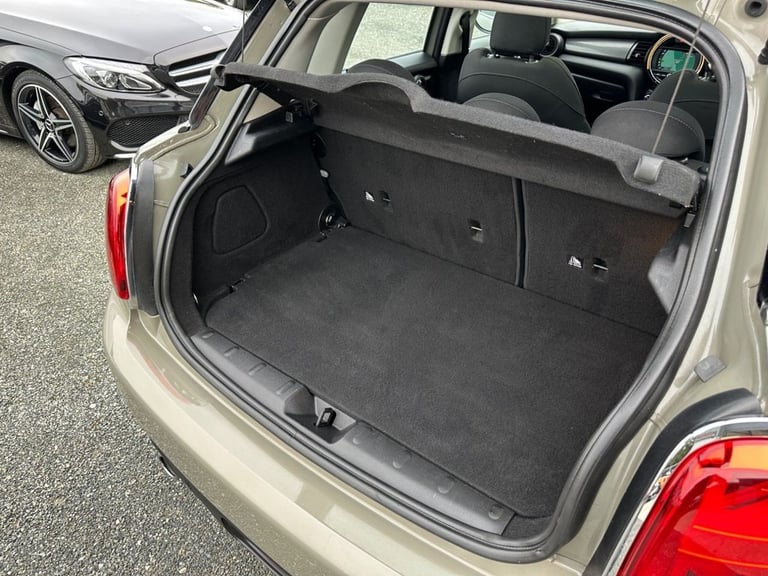 2018 MINI Hatch 1.5 Cooper Hatchback 5dr Petrol Manual Euro 6 (s/s) (136 ps) Hatchback Petrol Manual