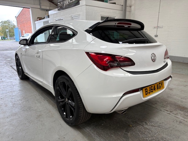 2014 Vauxhall Astra GTC 1.4T 16V 140 Limited Edition 3dr HATCHBACK Petrol Manual