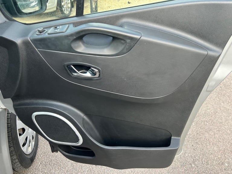 VAUXHALL VIVARO 1.6 CDTi 2900 Crew Cab +Â