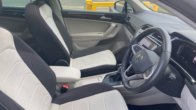 2022 Volkswagen Tiguan 1.5 TSI 150 Elegance 5dr DSG Petrol Estate Estate Petrol Automatic