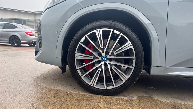 2025 BMW iX2 150kW eDrive20 M Sport 65kWh 5dr Auto [Tech/Pro] Electric Hatchback Hatchback Electr...