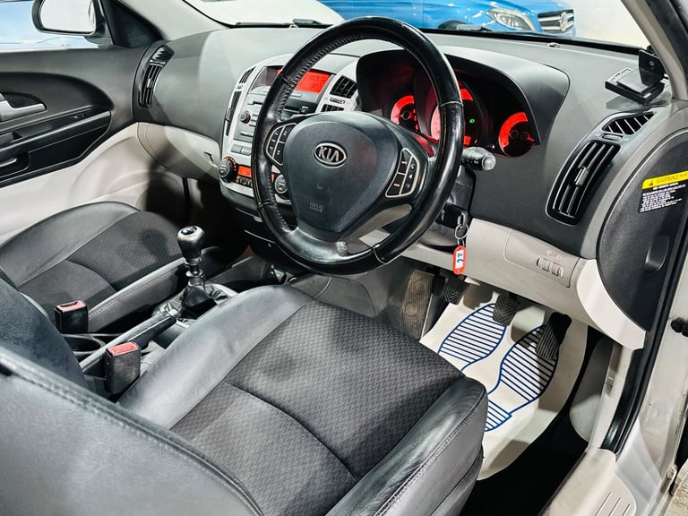 2008 Kia Ceed 1.6 LS 5dr HATCHBACK Petrol Manual