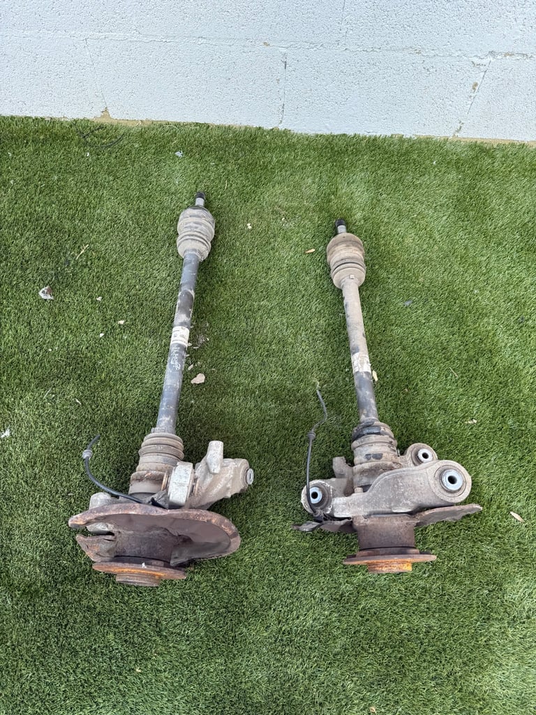 Mercedes A45 W176 Rear DriveShafts & Wheel Hubs 2013 - 2018