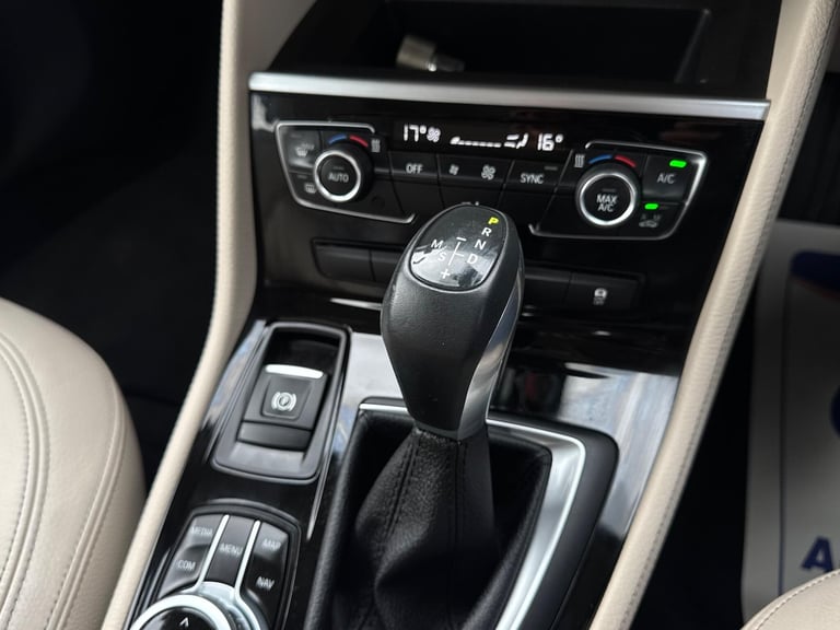 2018 BMW 2 Series Active Tourer 2.0 220i Luxury DCT Euro 6 (s/s) 5dr HATCHBACK Petrol Automatic