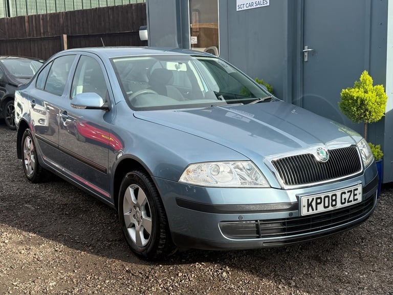 2008 Skoda Octavia 2.0 FSI Ambiente Euro 4 5dr HATCHBACK Petrol Manual