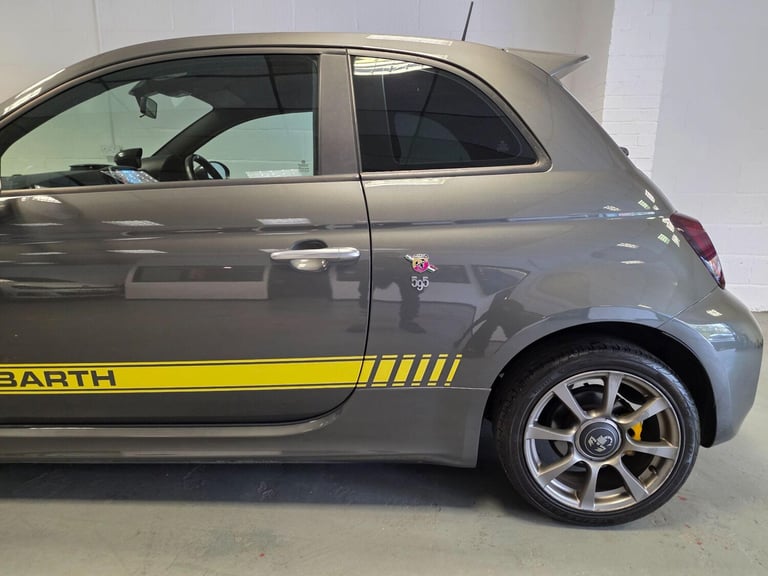 2017 Abarth 595 1.4 T-Jet Auto Euro 6 3dr HATCHBACK Petrol Automatic