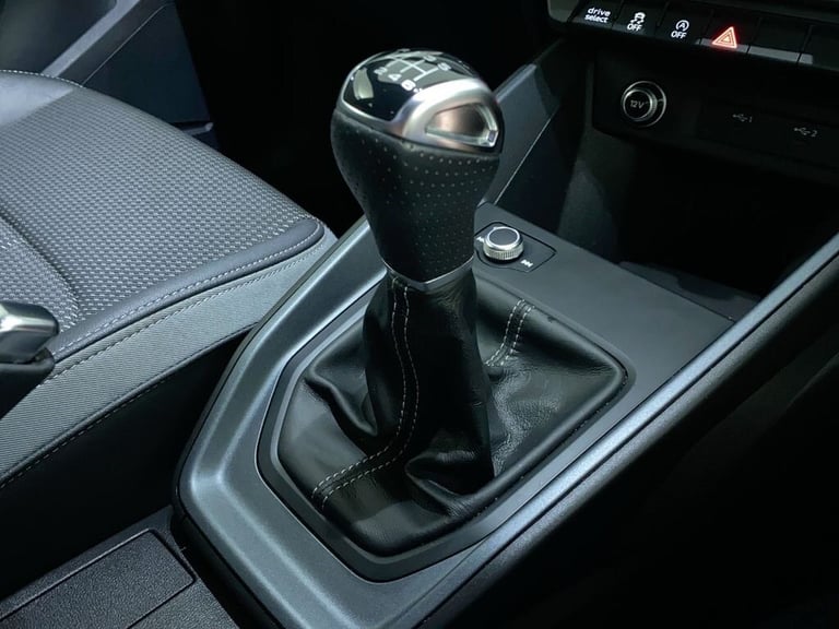 2023 73 AUDI A1 1.0 TFSI 30 S LINE SPORTBACK 5DR PETROL MANUAL EURO 6 (S/S) (110