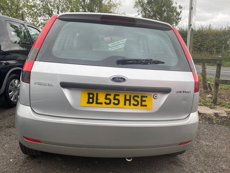 2005 Ford Fiesta 1.4 Zetec 5dr HATCHBACK Petrol Manual