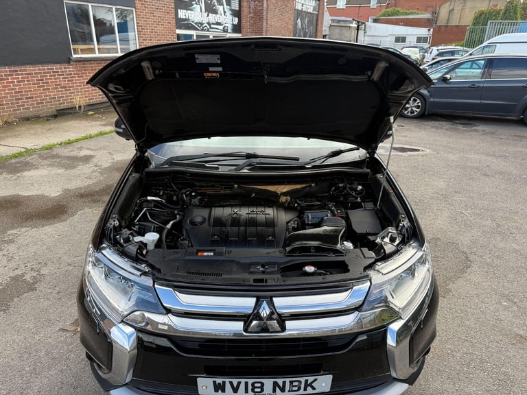 2018 Mitsubishi Outlander 2.2 DI-D 4 4WD Euro 6 (s/s) 5dr ESTATE Diesel Manual