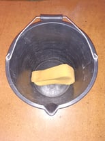 Bucket and sponge