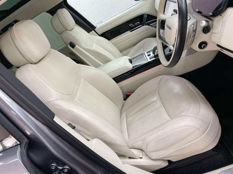 2022 Land Rover Range Rover 3.0 P400 MHEV HSE SUV 5dr Petrol Auto 4WD Euro 6 (s/s) (400 ps) [SLID...