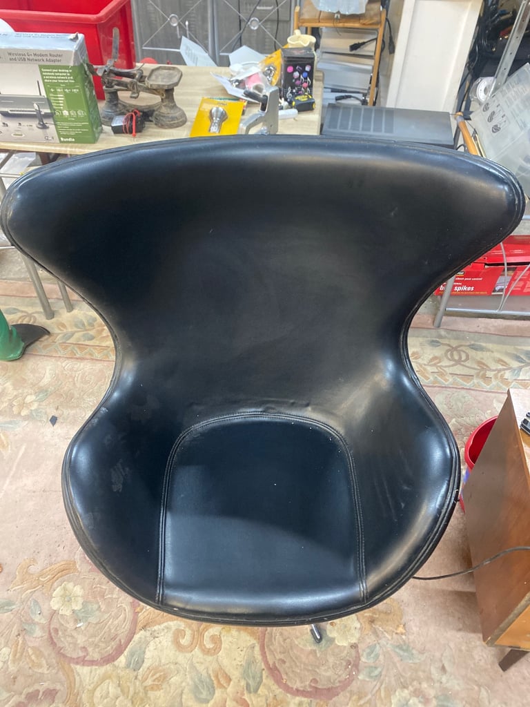 image for Bucket chair